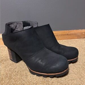 Sorel Addington Women’s Ankle Boots